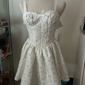 Floral White Dress with Lace Details